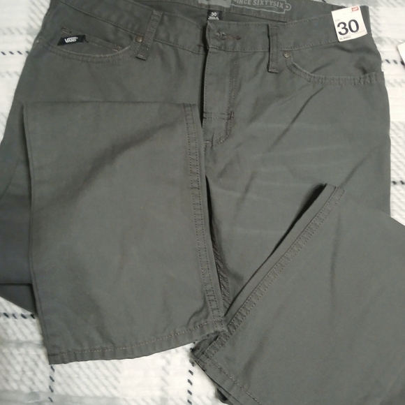 Brand new Vans pants size 30x32 Grey in color - Picture 6 of 6